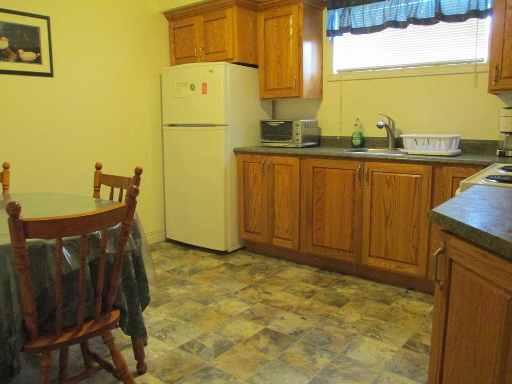Holyrood Comerford'S Ocean View Suites מראה חיצוני תמונה