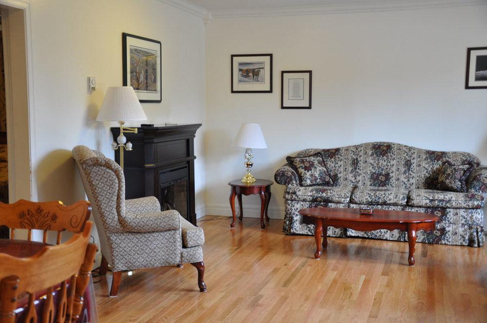 Holyrood Comerford'S Ocean View Suites מראה חיצוני תמונה